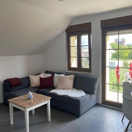 Michlfarm Lounge Apartment Korneuburg Exterior photo